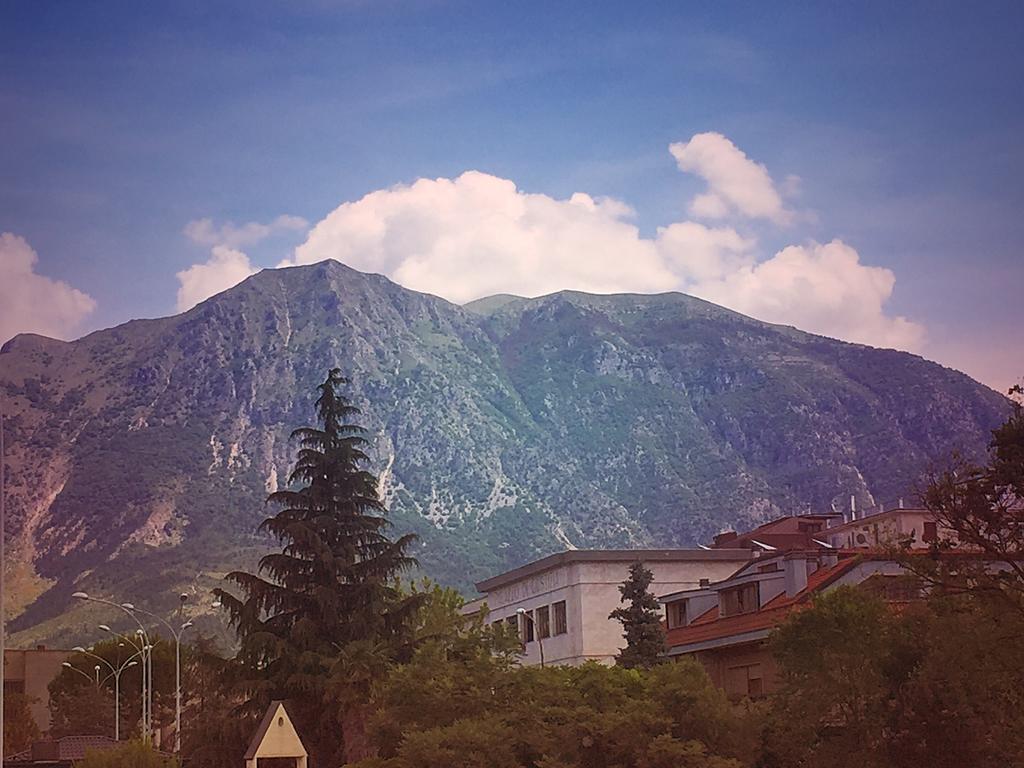 Appartamento Sole&Luna Sulmona Exteriör bild